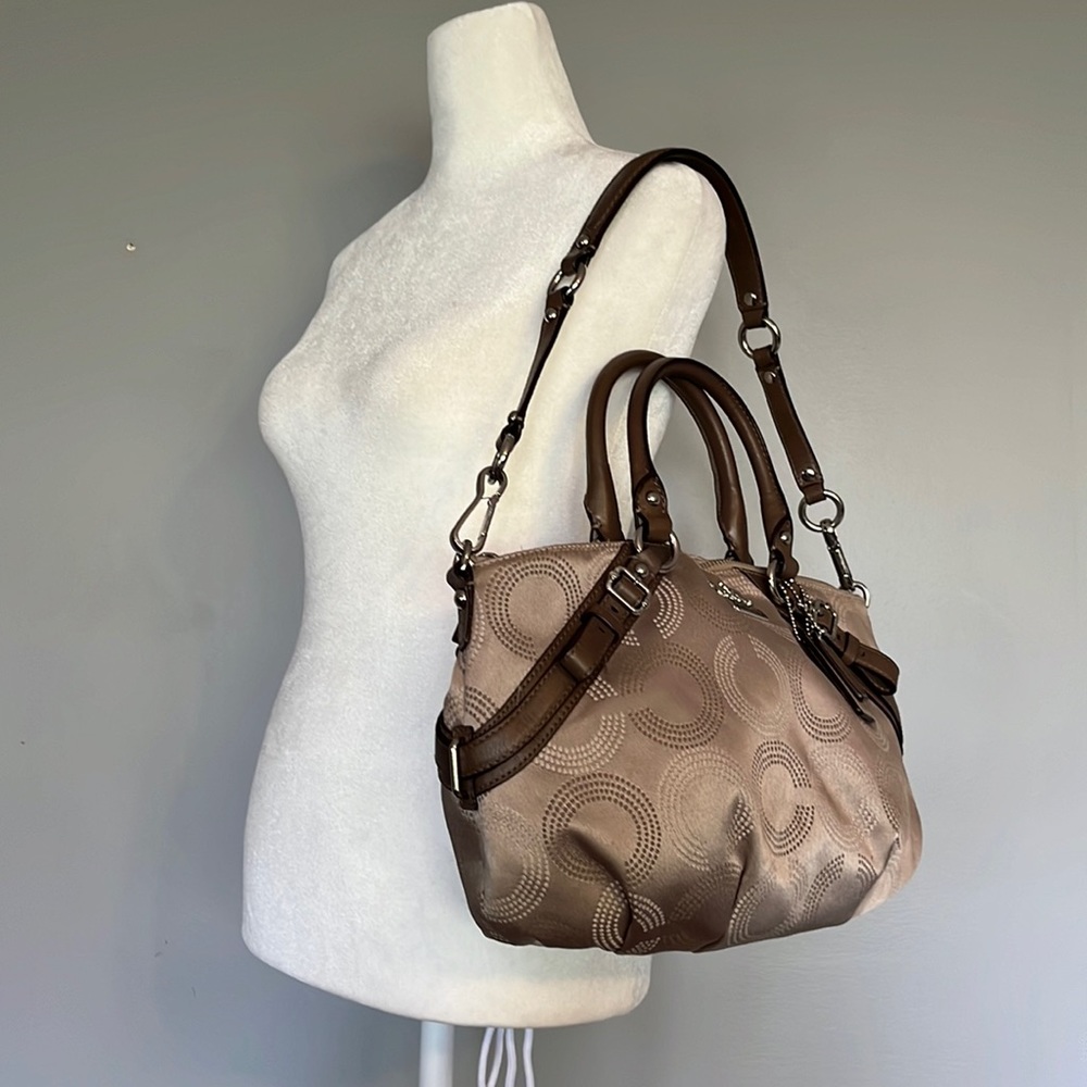 Coach Purse and Matching Wallet - Picture 2 of 12